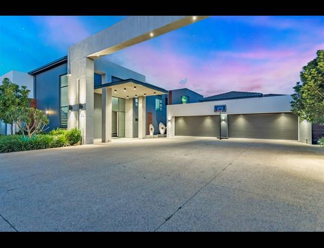 5 BEDROOM HOUSE FOR SALE IN MIDSTREAM RIDGE